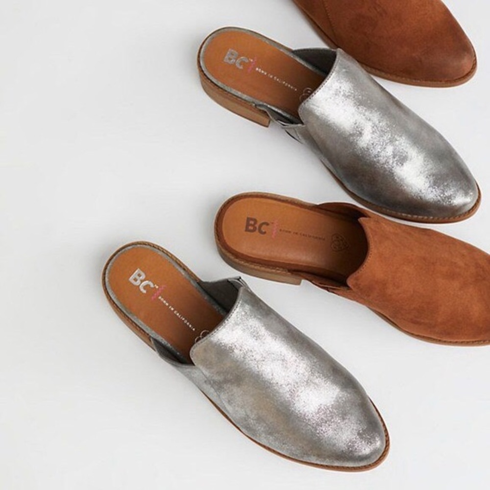 BC footwear silver metallic mules